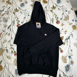 Champion Reverse Weave “Boyfriend” Hoodie Women’s Small Black NWT